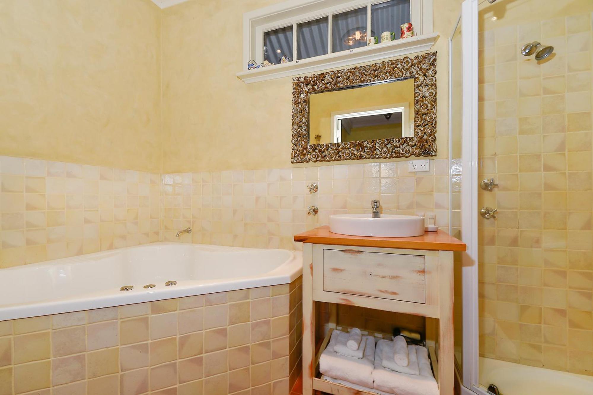 Ford House Bed & Breakfast Bridgetown Eksteriør bilde